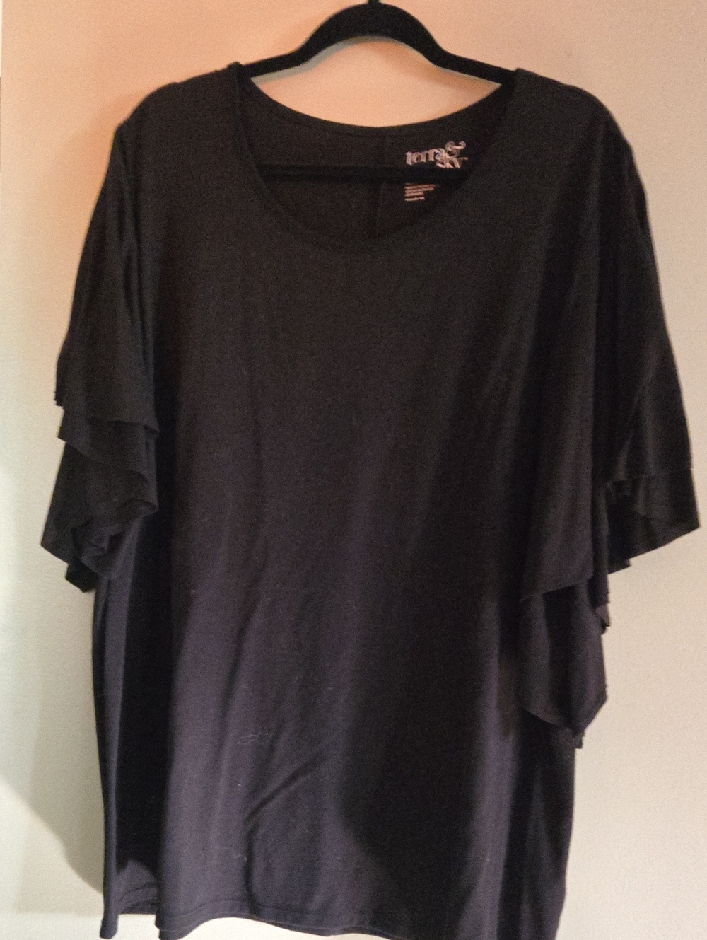 Terra & Sky Black Ruffle Sleeve Tee